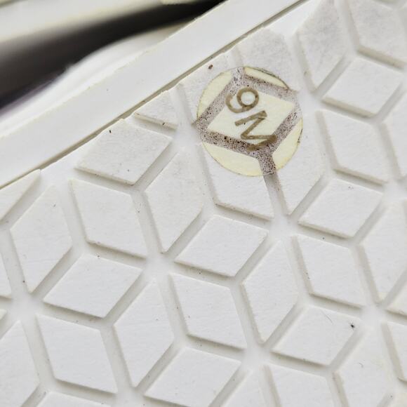 Gianni Bini Luxine Jeweled Beige Slip-One Sneaker Size 9 M - Picture 12 of 13